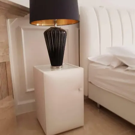 Pure Luxury * Budapest
