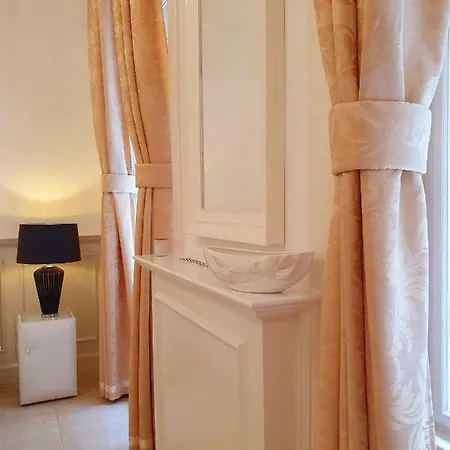 Pure Luxury *